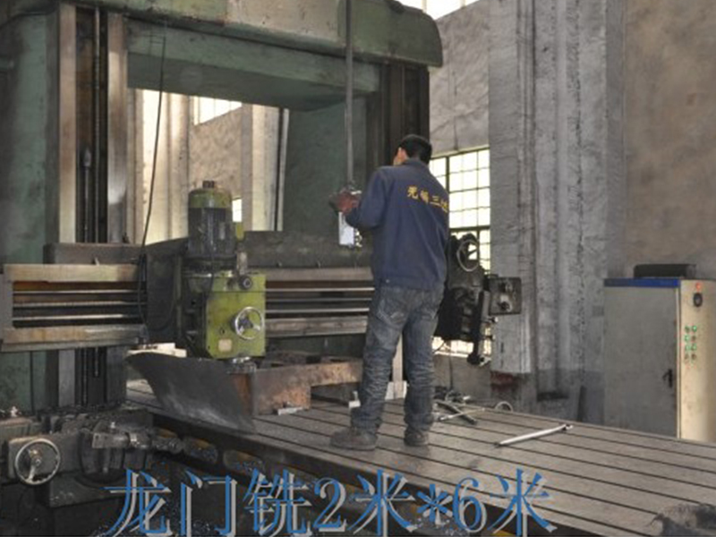 无锡钢材表面处理龙门铣2米*6米的操作工艺